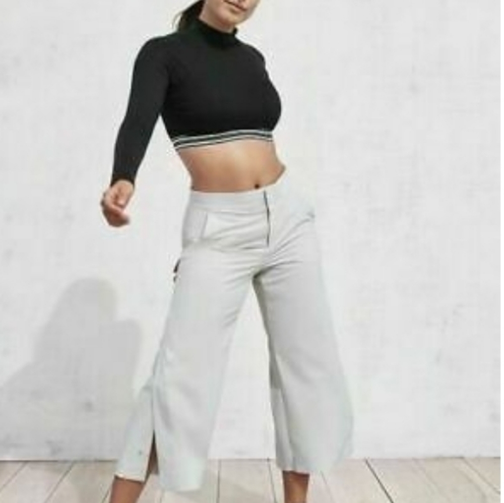 Athleta | Tribeca Crop Pant in Tern Grey size 10, NWOT, never worn